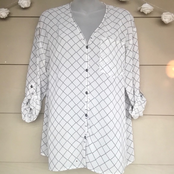 Cabi #740 Chessboard Blouse (L) - Picture 2 of 7